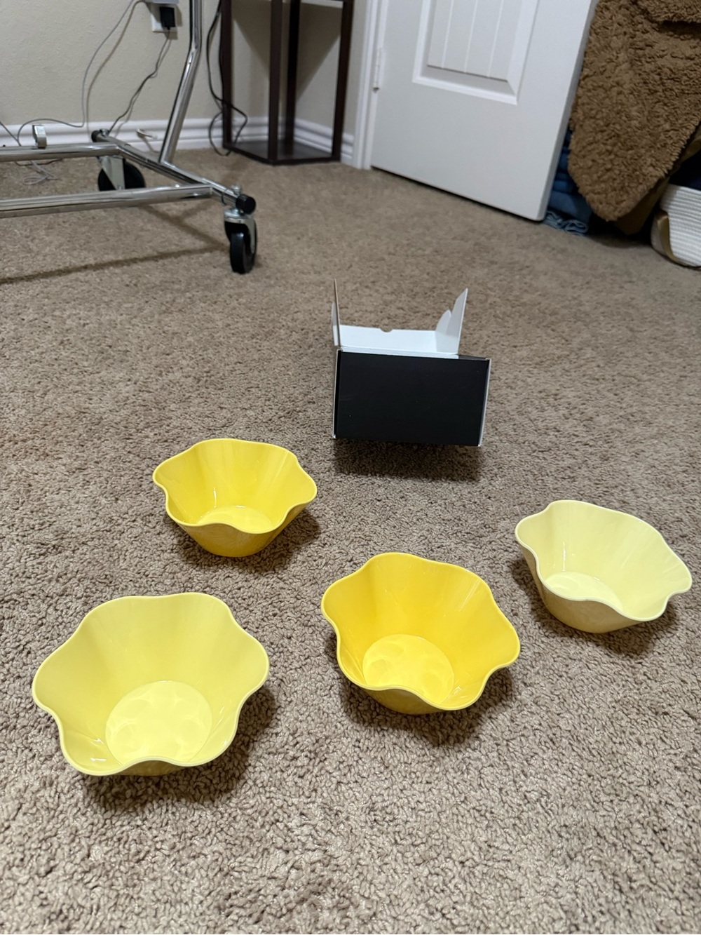 Greg Natale Set of 4 Yellow Flora Bowls